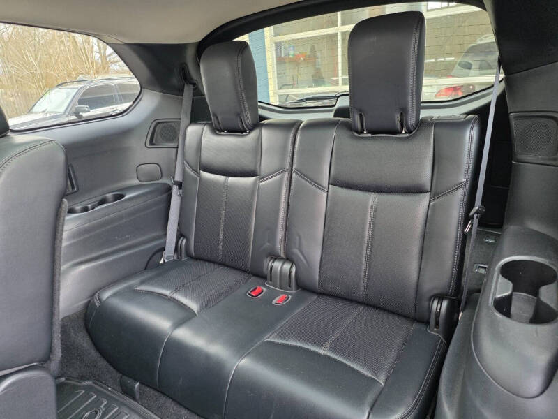 2017 Nissan Pathfinder Platinum