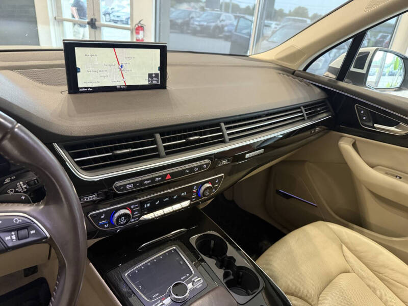 2017 Audi Q7 3.0T quattro Premium Plus