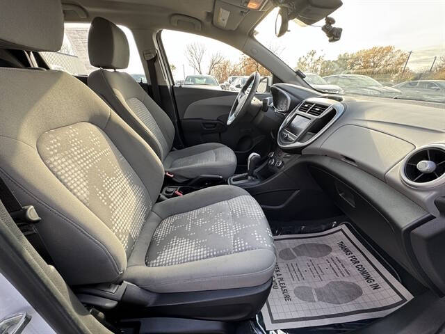 2020 Chevrolet Sonic LT