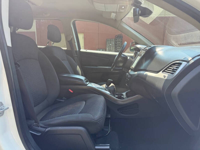 2019 Dodge Journey SE