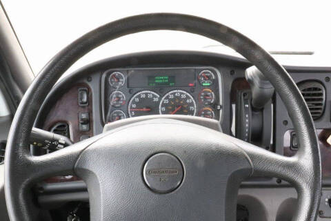 2021 Freightliner M2 106