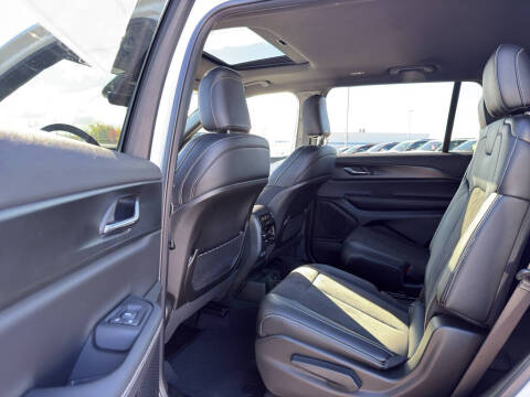 2025 Jeep Grand Cherokee L