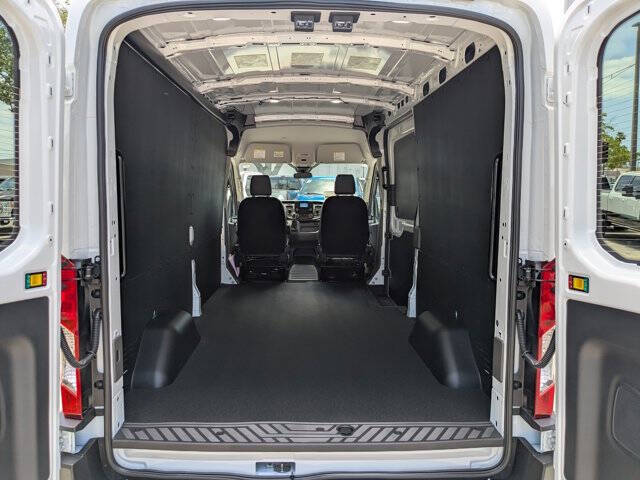 2025 Ford Transit 250