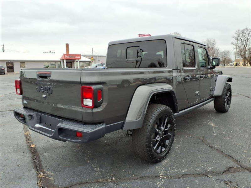 2024 Jeep Gladiator NightHawk