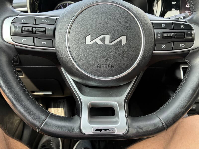 2023 Kia K5