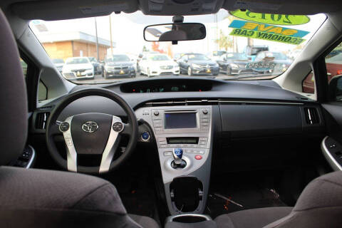 2013 Toyota Prius Three