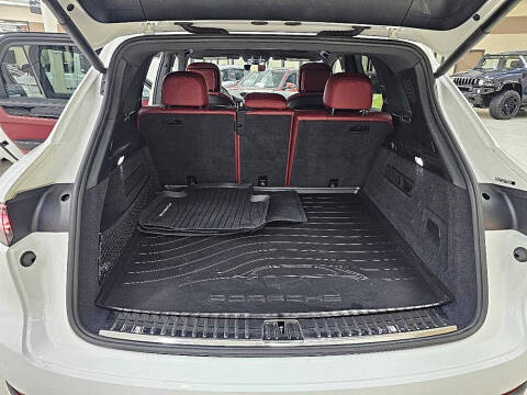 2020 Porsche Cayenne E-Hybrid