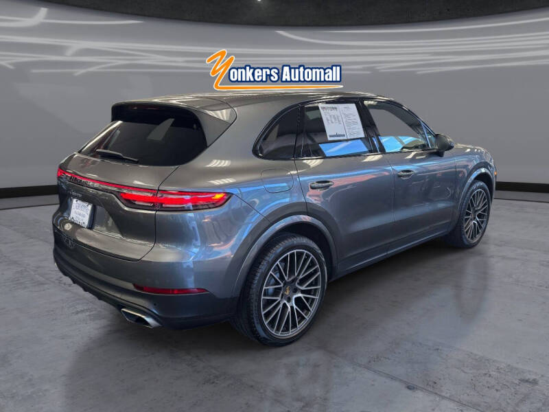 2023 Porsche Cayenne