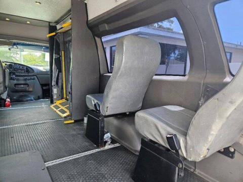 2008 Ford E-Series E-250