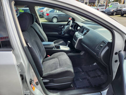 2009 Nissan Murano S