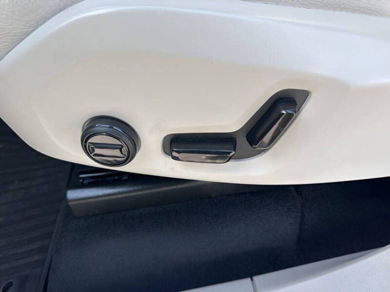 2024 Volvo XC90 B6 Plus Bright Theme 7P