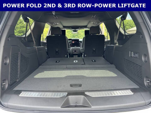 2025 GMC Yukon XL AT4