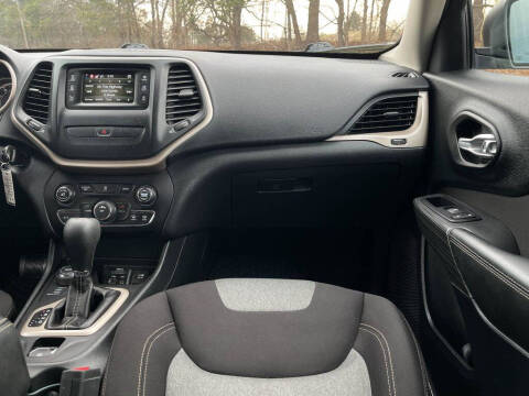 2016 Jeep Cherokee Sport Altitude