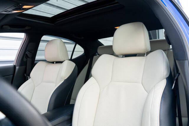 2011 Lexus IS F 9