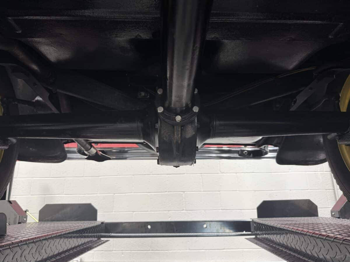 1932 Ford Model 18 64