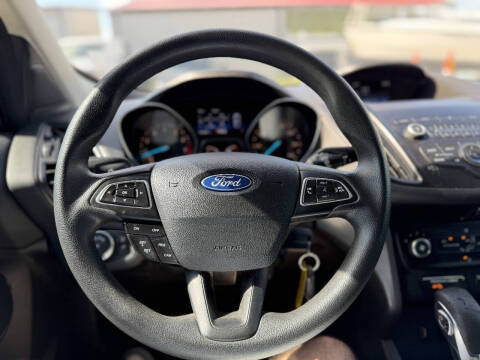 2019 Ford Escape S