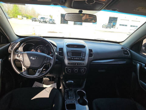 2014 Kia Sorento LX
