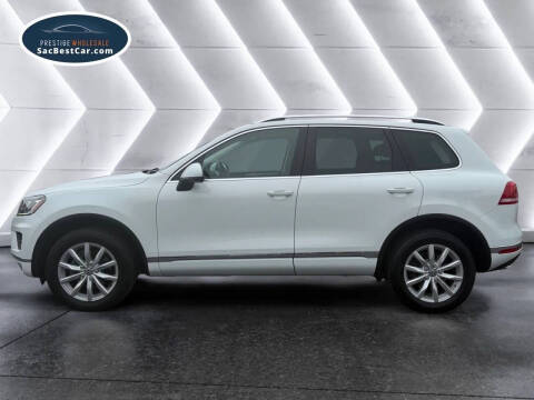 2017 Volkswagen Touareg V6 Sport