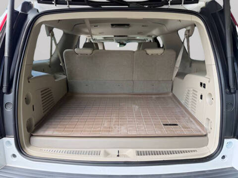 2017 Cadillac Escalade ESV Luxury