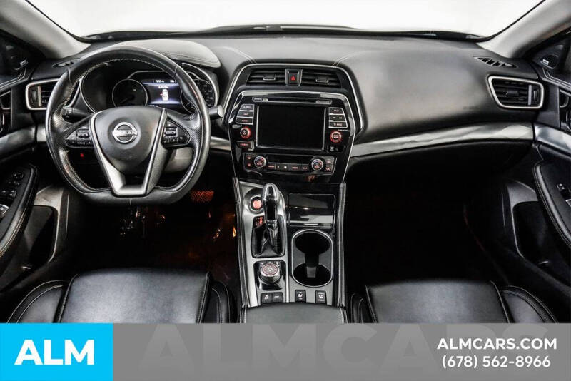 2023 Nissan Maxima