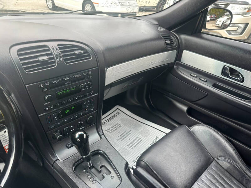 2004 Ford Thunderbird Deluxe