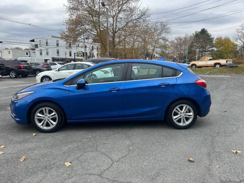 2017 Chevrolet Cruze LT Auto