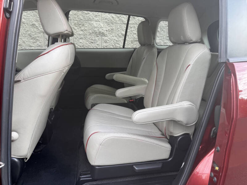 2012 Mazda MAZDA5 Grand Touring