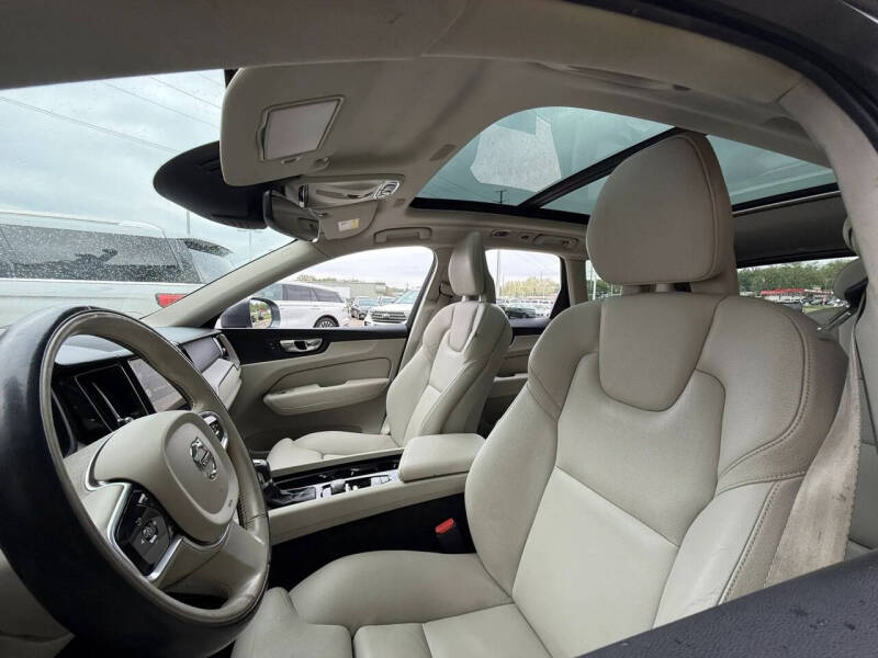 2018 Volvo XC60 T5 Inscription