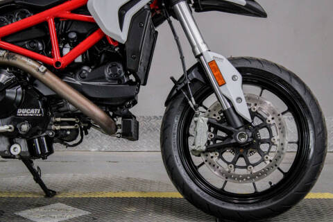 2016 Ducati Hypermotard