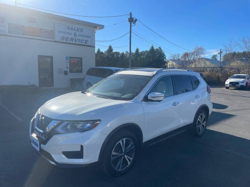 2019 Nissan Rogue SV photo 4