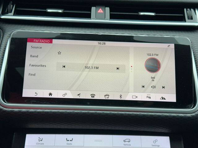 2018 Land Rover Range Rover Velar P250 R-Dynamic SE