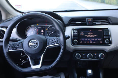 2020 Nissan Versa SV