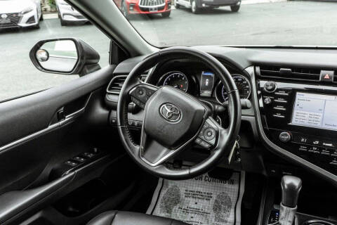 2020 Toyota Camry SE Nightshade