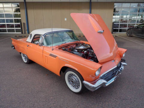 1957 Ford Thunderbird