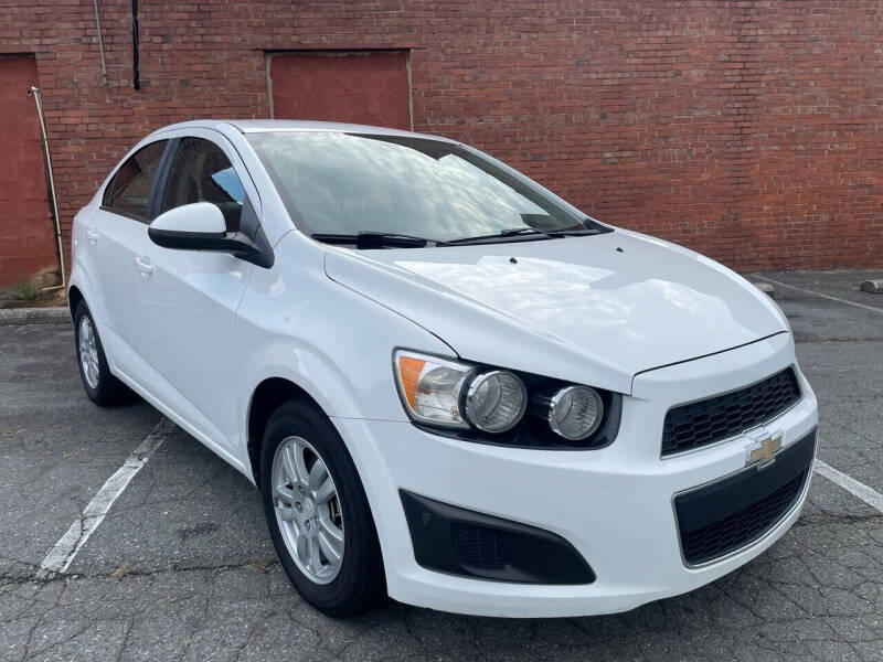 2016 Chevrolet Sonic LT Auto