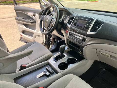 2017 Honda Pilot LX