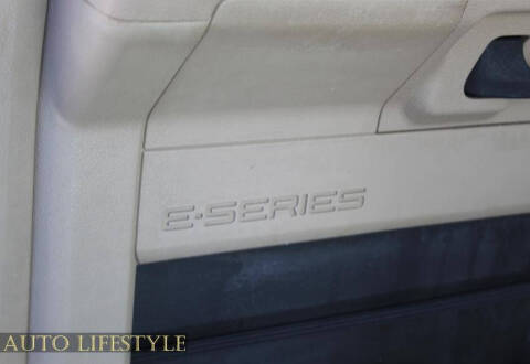 2014 Ford E-Series E-450 SD