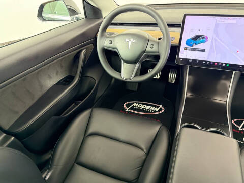 2019 Tesla Model 3 Standard Range Plus