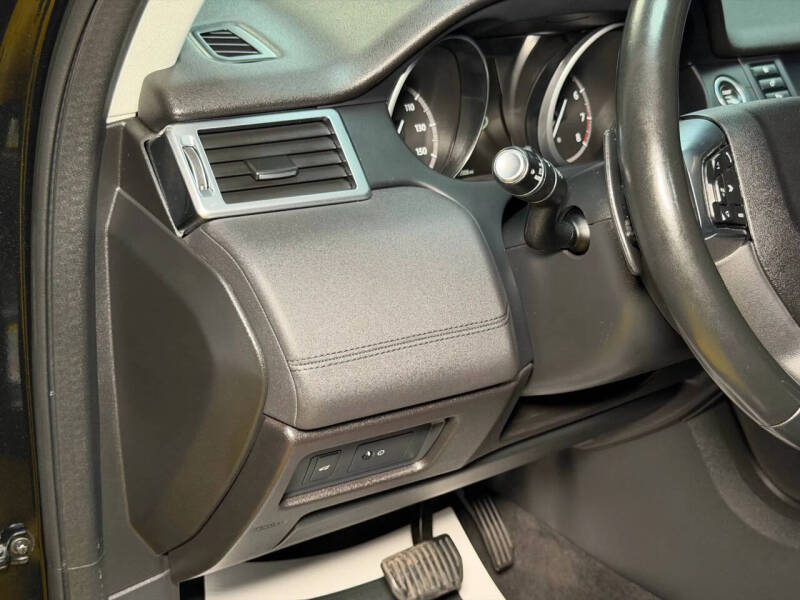 2017 Land Rover Discovery Sport SE