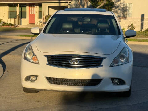 2015 Infiniti Q40