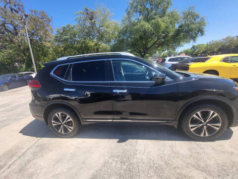 2017 Nissan Rogue SL