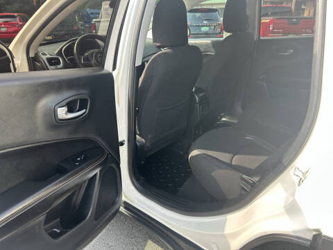 2020 Jeep Compass Sport