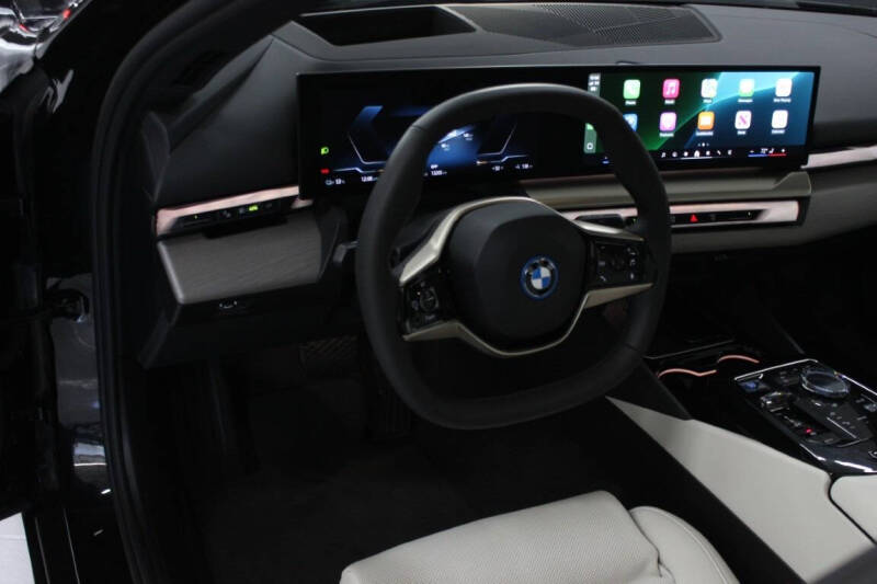 2024 BMW i5 eDrive40