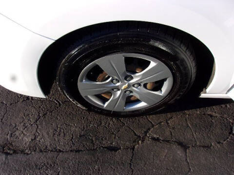 2017 Chevrolet Cruze LS Auto