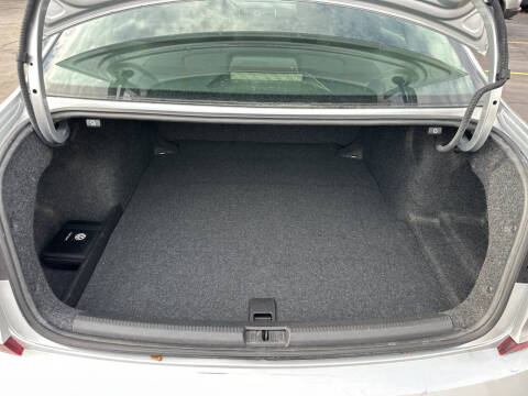 2017 Volkswagen Passat 1.8T S