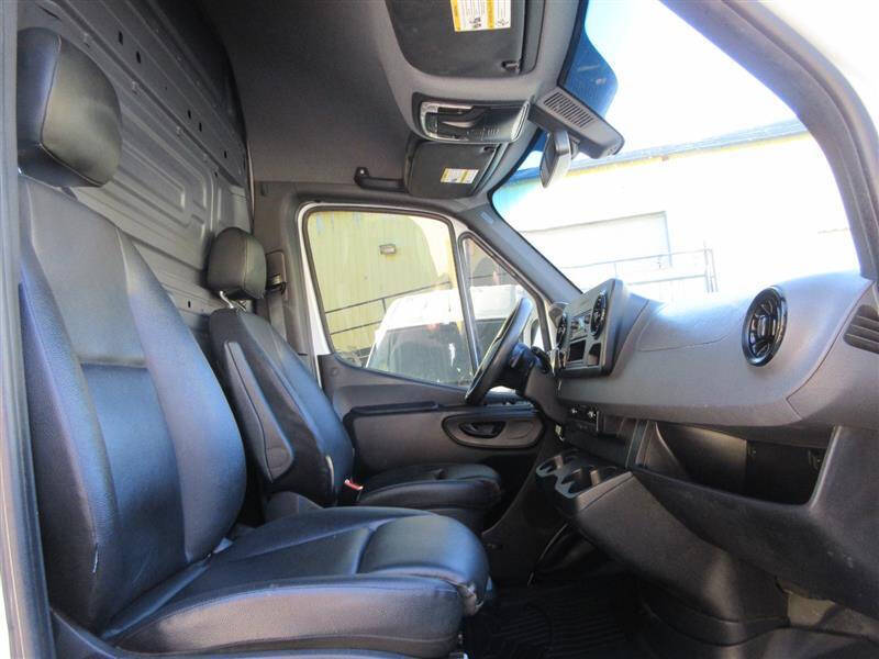 2021 Freightliner Sprinter 2500