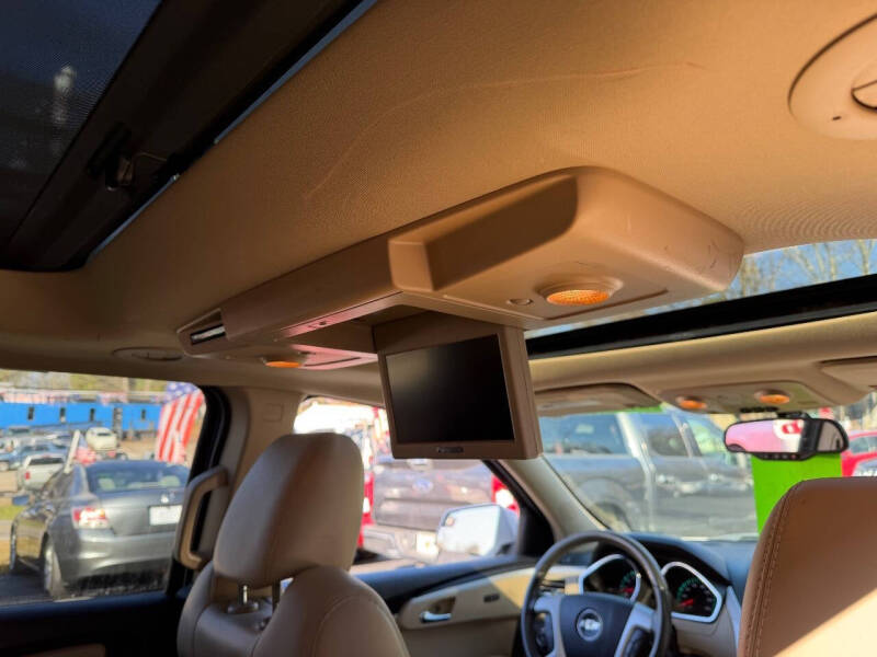 2010 Chevrolet Traverse LTZ