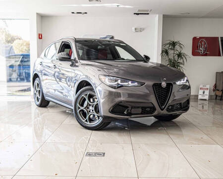 2025 Alfa Romeo Stelvio