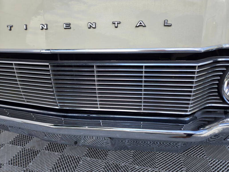 1967 Lincoln Continental