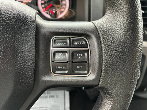 2017 RAM 1500 Express